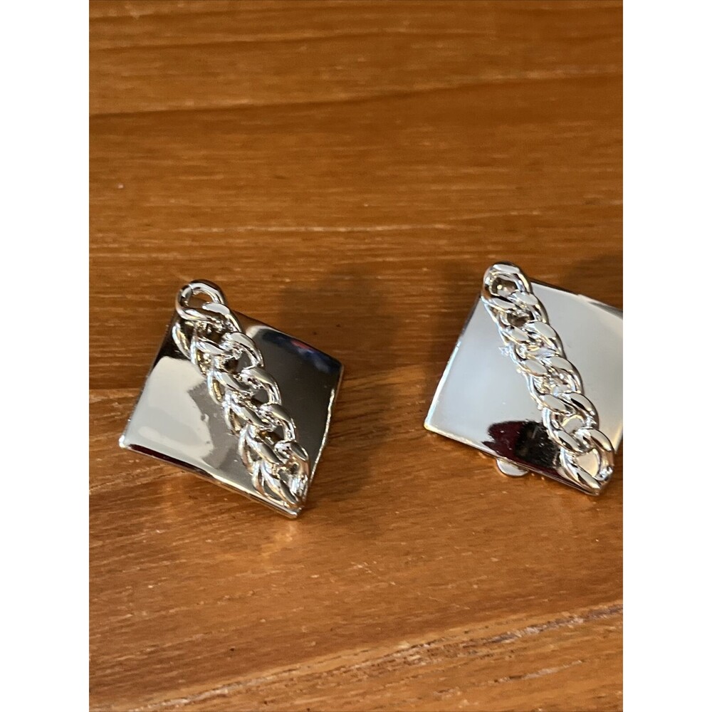 Vintage Shiny Mid-century Modern Coro Silver-tone Clip-on Earrings- Modernist
